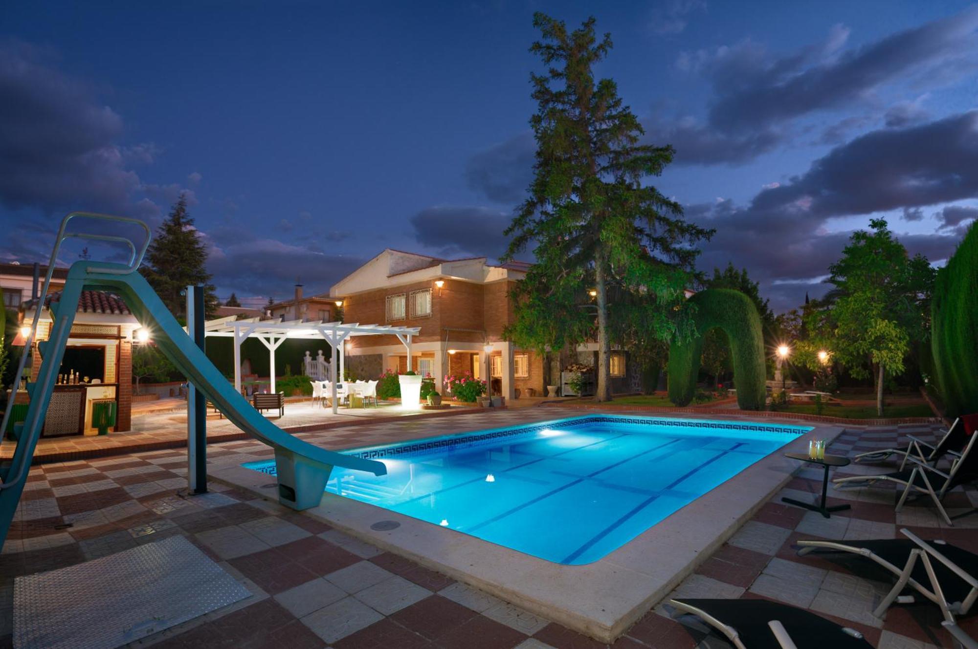 Villa Granada Garden Deluxe Monachil Exterior photo
